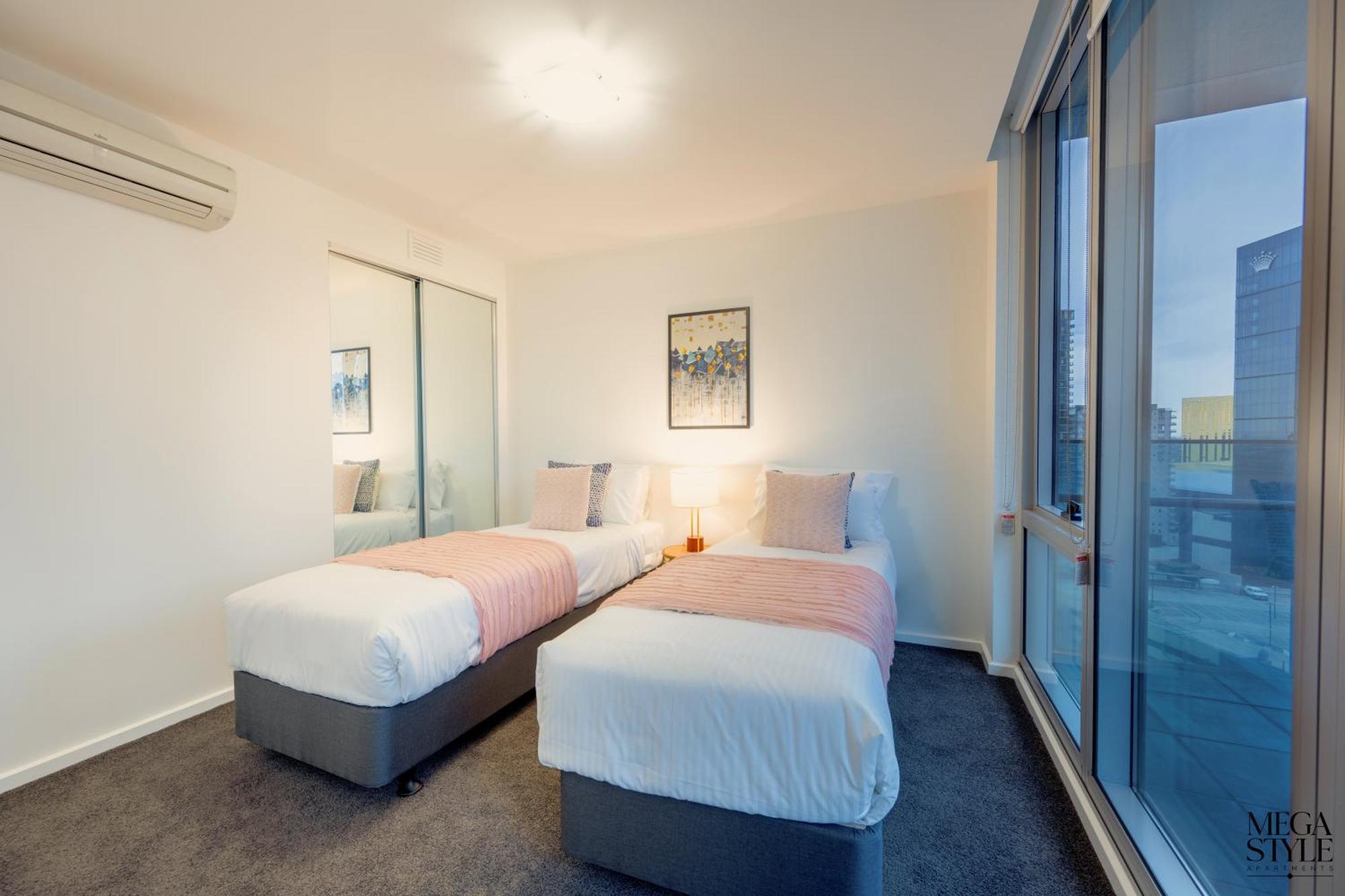 Mega Style Apartments Mainpoint Melbourne Rum bild